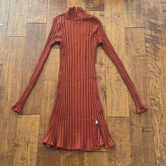 Reformation Libra long-sleeve knit minidress size L - Picture 4 of 8